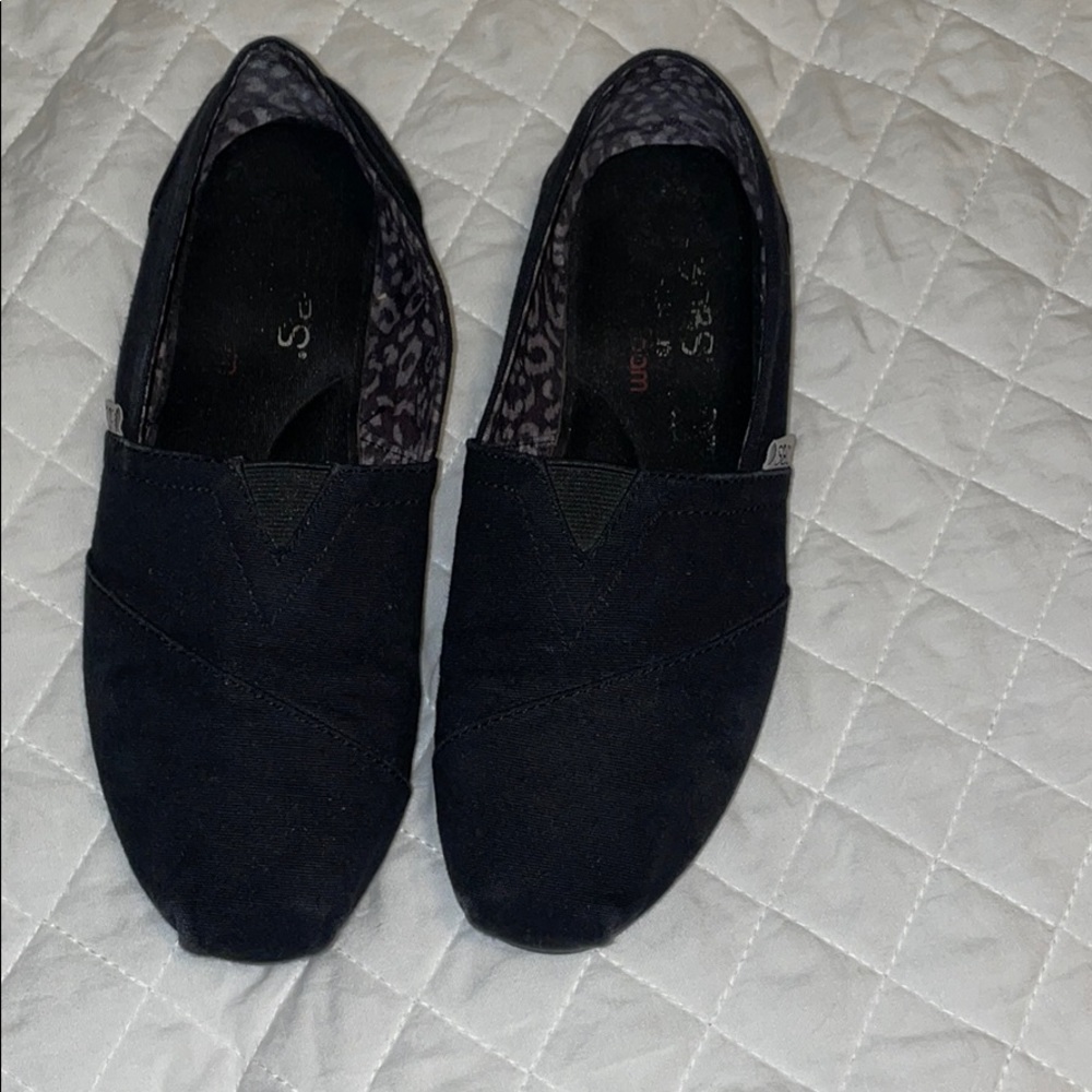 Bob black shoes